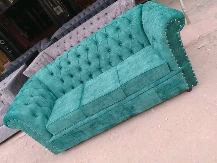Deluxe Top-Grain Recliner